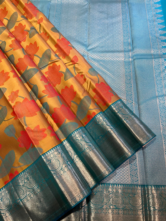 Copper sulphate blue short and long border with kodi visiri design in silver zari Kanchipuram Silk Saree